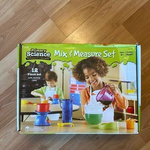 Primary Science Mix & Measure Set